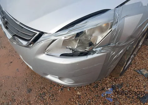 2010 Nissan Altima 2.5 S z USA, uszkodzony, nr VIN 1N4AL2AP2AN501324